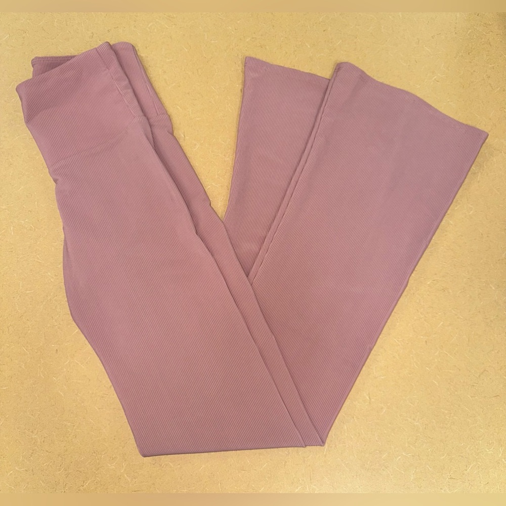 Free People x Onzie Flare Leggings